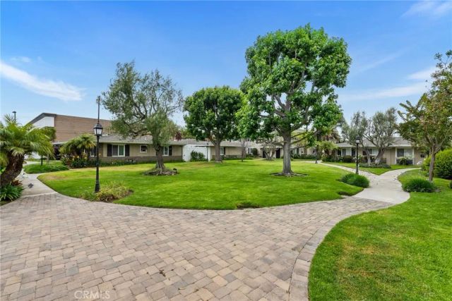1741 Tustin Avenue 1A, Costa Mesa, CA 92627