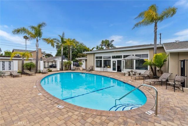 1741 Tustin Avenue 1A, Costa Mesa, CA 92627