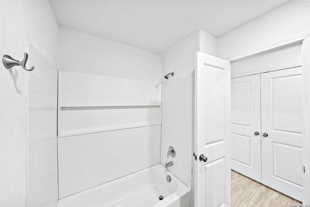7207 Plow, San Antonio, TX 78252