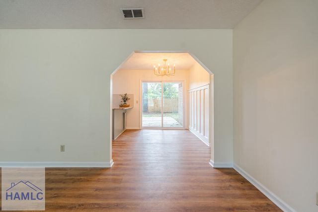 28 Jack Snipe Court W, Richmond Hill, GA 31324