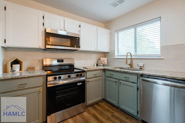 28 Jack Snipe Court W, Richmond Hill, GA 31324