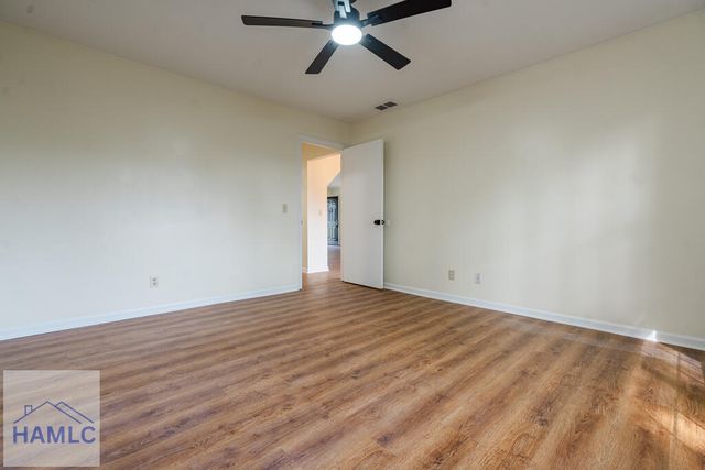 28 Jack Snipe Court W, Richmond Hill, GA 31324