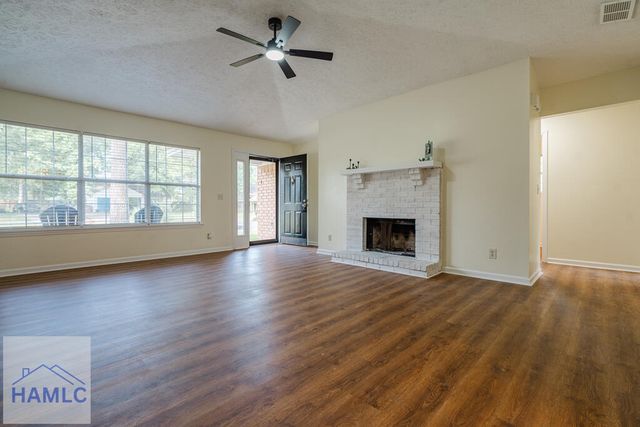 28 Jack Snipe Court W, Richmond Hill, GA 31324