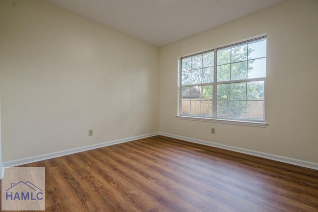28 Jack Snipe Court W, Richmond Hill, GA 31324