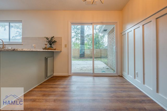 28 Jack Snipe Court W, Richmond Hill, GA 31324