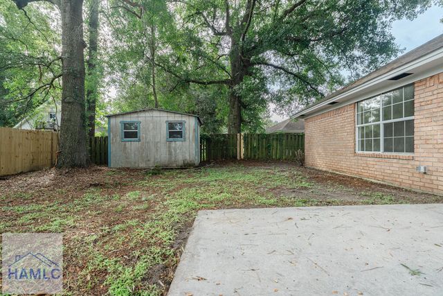 28 Jack Snipe Court W, Richmond Hill, GA 31324