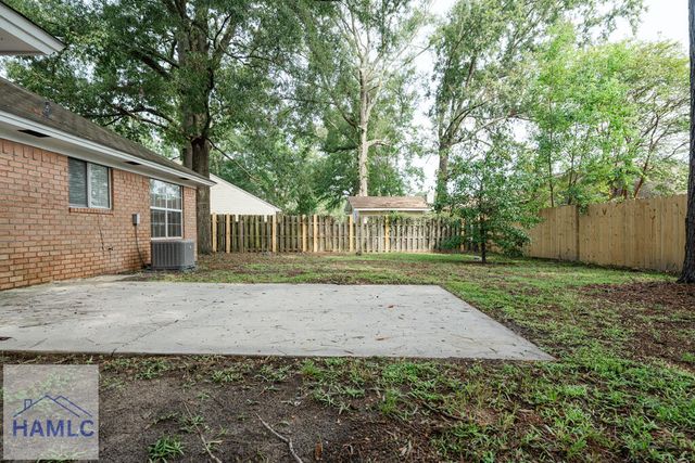 28 Jack Snipe Court W, Richmond Hill, GA 31324