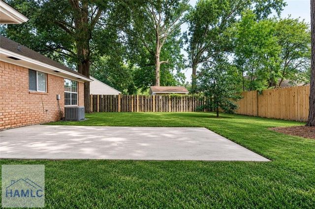 28 Jack Snipe Court W, Richmond Hill, GA 31324