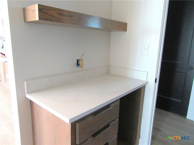 611 Willow Moon Ranch Road, Crawford, TX 76638