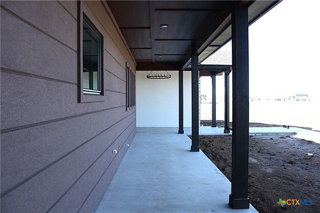 611 Willow Moon Ranch Road, Crawford, TX 76638