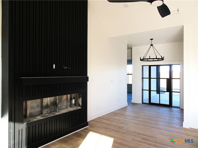 611 Willow Moon Ranch Road, Crawford, TX 76638