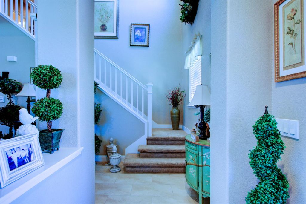 Image 21 of property listing at 485 Windmill Court, Atwater, CA 95301