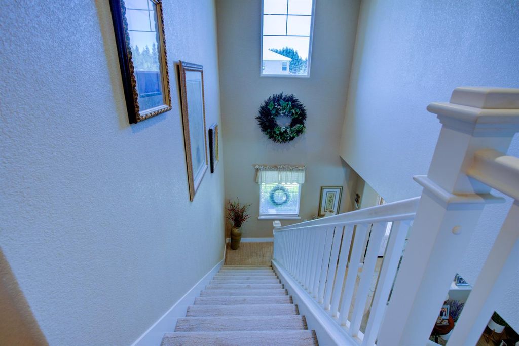 Image 23 of property listing at 485 Windmill Court, Atwater, CA 95301