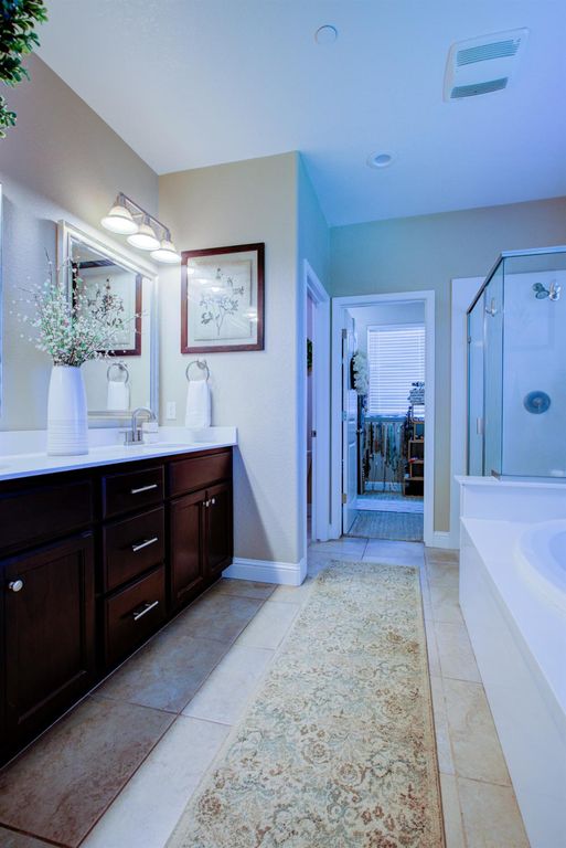 Image 33 of property listing at 485 Windmill Court, Atwater, CA 95301