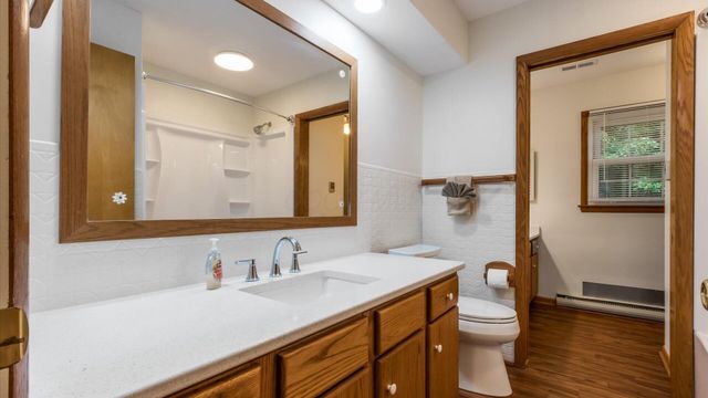 859 Shoreham Drive, Newark, OH 43055