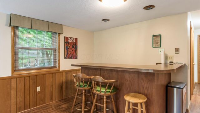 859 Shoreham Drive, Newark, OH 43055