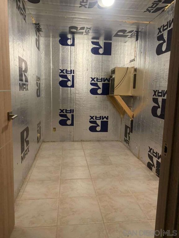 Image 33 of property listing at 17515 Circa Oriente, Rancho Santa Fe, CA 92067