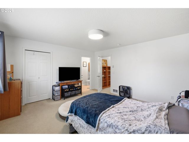 1924 W 10TH Ave, Junction City, OR 97448