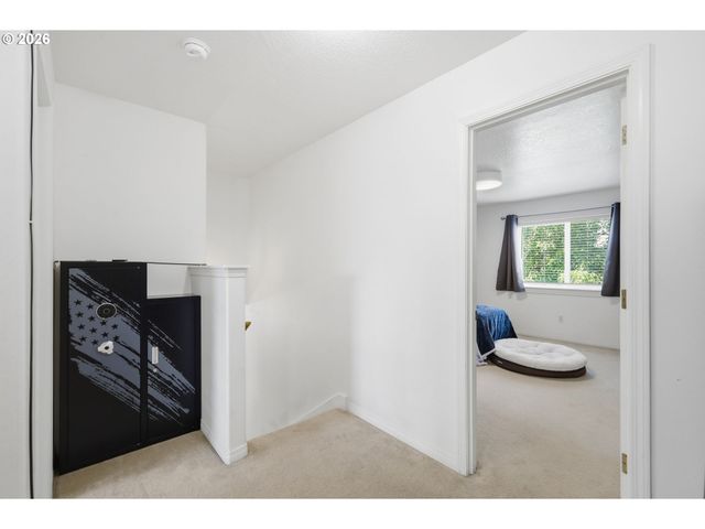 1924 W 10TH Ave, Junction City, OR 97448