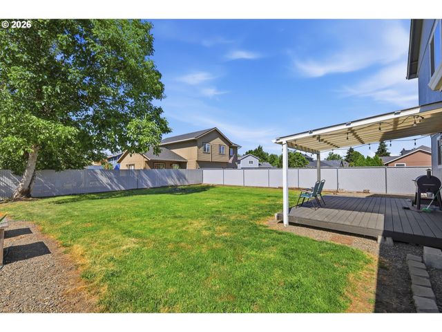 1924 W 10TH Ave, Junction City, OR 97448