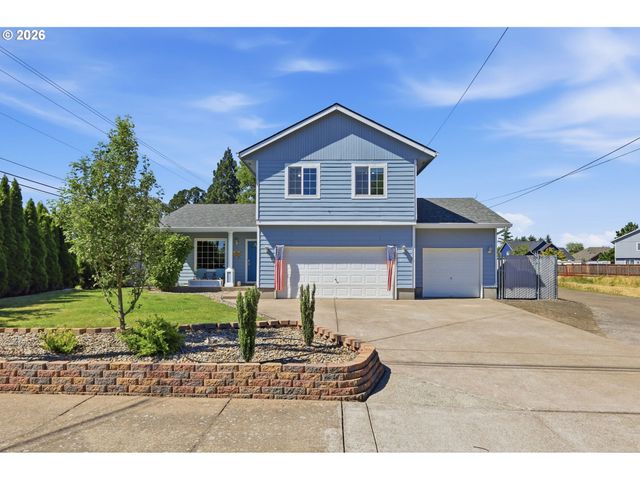 1924 W 10TH Ave, Junction City, OR 97448