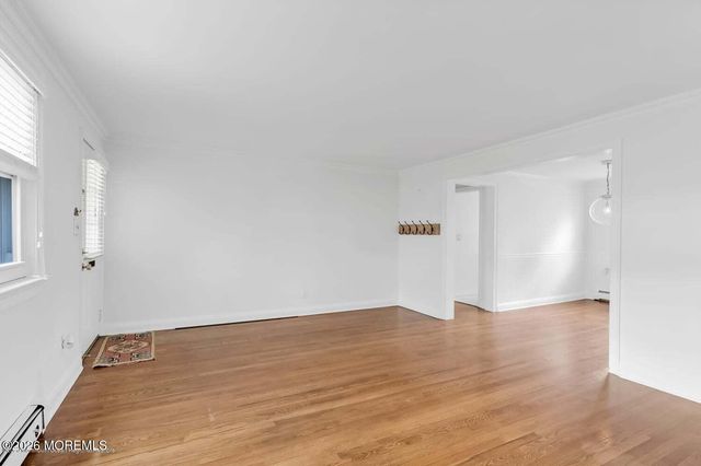 138 Manor Drive, Red Bank, NJ 07701