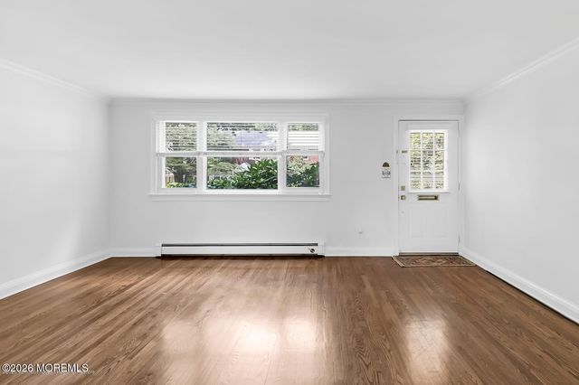 138 Manor Drive, Red Bank, NJ 07701