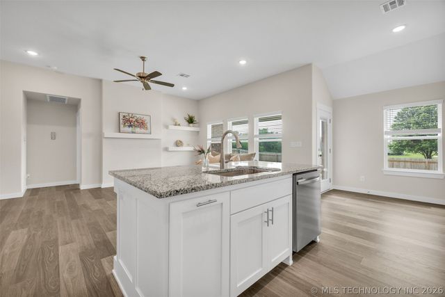 27870 E 109th Place S, Coweta, OK 74429
