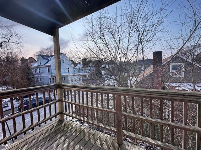 193 Florence Street 2R, Boston, MA 02131