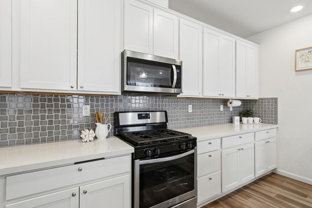 4590 Spring Harvest Dr, Folsom, CA 95630