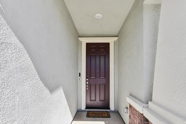 4590 Spring Harvest Dr, Folsom, CA 95630