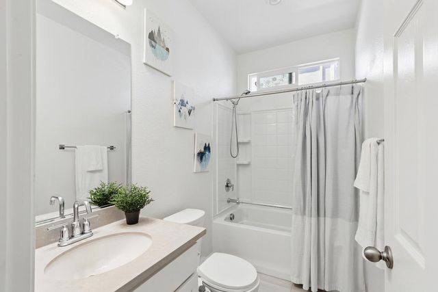 4590 Spring Harvest Dr, Folsom, CA 95630