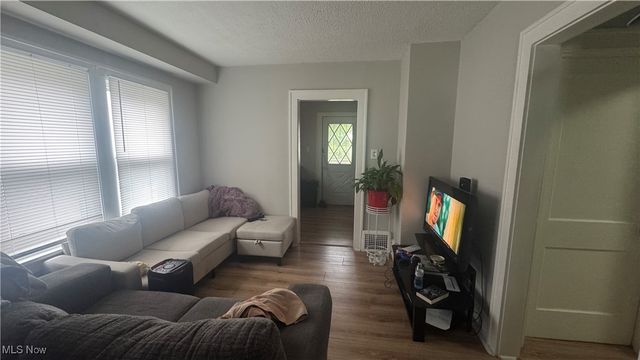 854 Eva Avenue, Akron, OH 44306