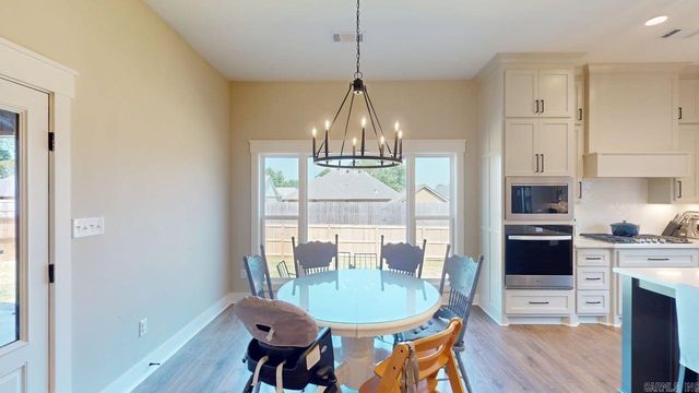 1460 Ronnie Weaver Drive, Conway, AR 72034