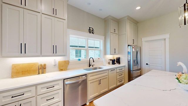 1460 Ronnie Weaver Drive, Conway, AR 72034
