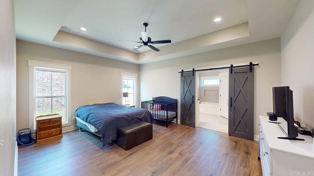 1460 Ronnie Weaver Drive, Conway, AR 72034
