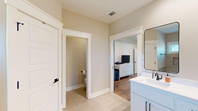 1460 Ronnie Weaver Drive, Conway, AR 72034