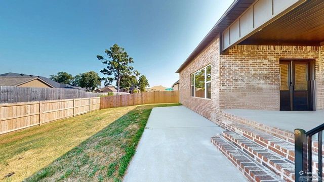 1460 Ronnie Weaver Drive, Conway, AR 72034