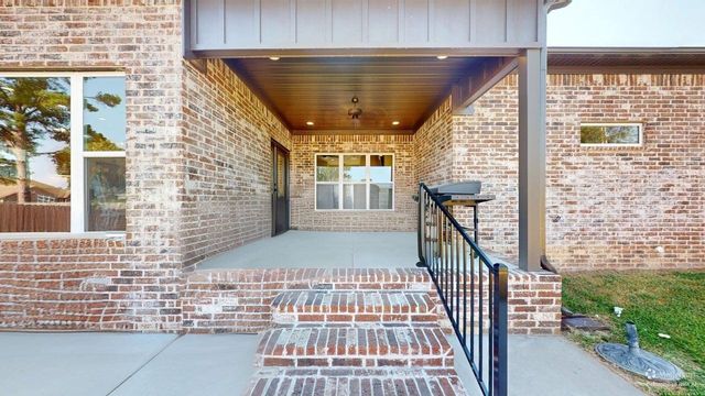 1460 Ronnie Weaver Drive, Conway, AR 72034