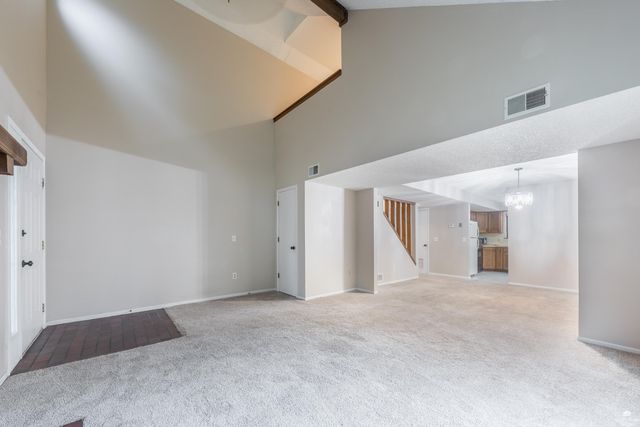 1824 Plymouth Road, Manhattan, KS 66503