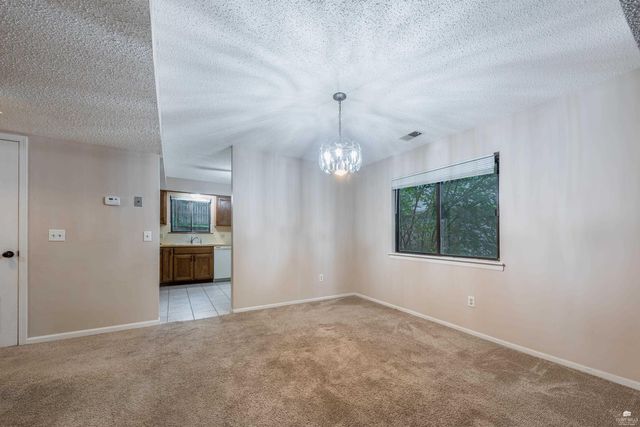1824 Plymouth Road, Manhattan, KS 66503