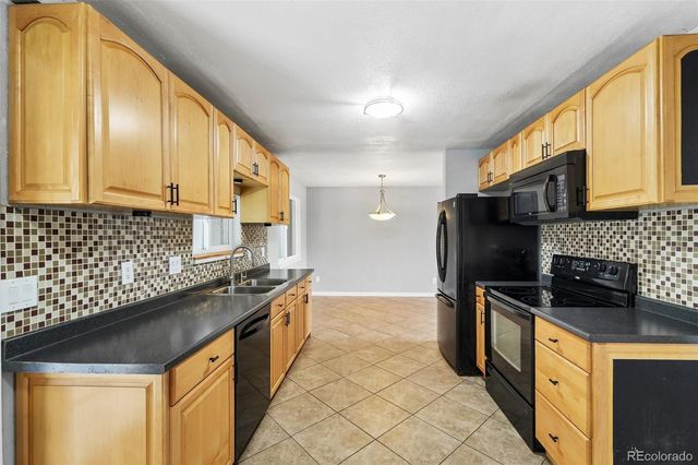 10911 Newland Street, Westminster, CO 80020