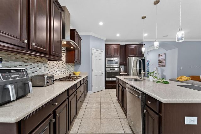 7032 OLD BENTON DRIVE, Apollo Beach, FL 33572