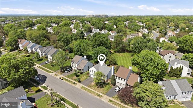 13704 SPRINGHAVEN DR, Chantilly, VA 20151