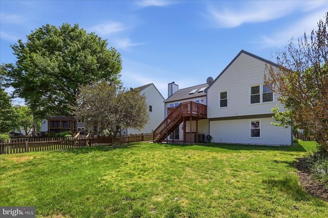 13704 SPRINGHAVEN DR, Chantilly, VA 20151