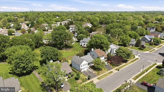 13704 SPRINGHAVEN DR, Chantilly, VA 20151