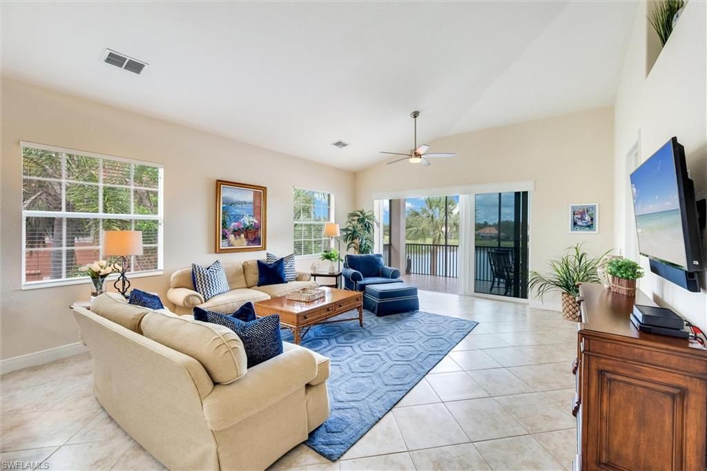 6442 Legacy CIR 203, NAPLES, FL 34113 — exterior