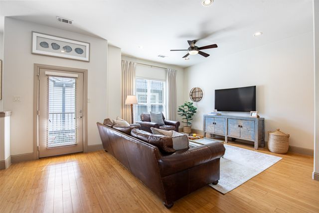 5916 Hudson Street 8, Dallas, TX 75206