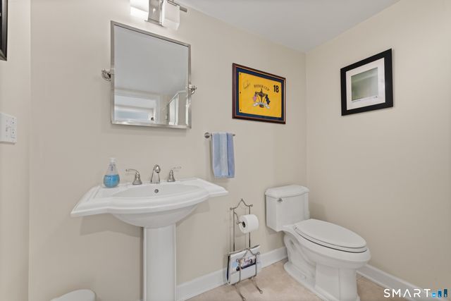 4 Seaside Place, Norwalk, CT 06855