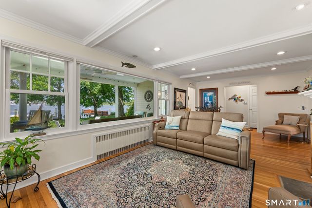 4 Seaside Place, Norwalk, CT 06855